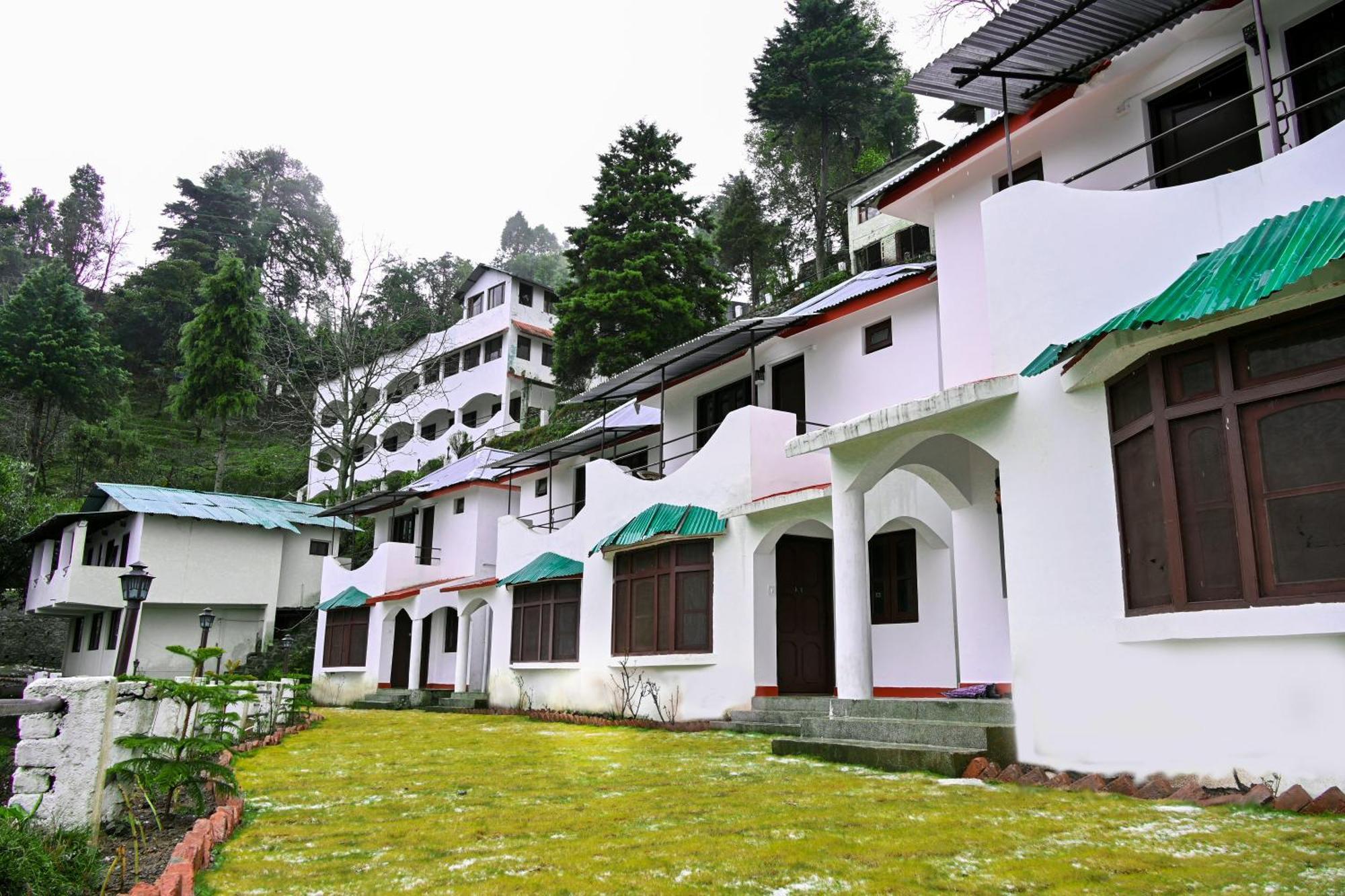 Kumaon Roop Resort Near Kainchi Dham Nainital Ngoại thất bức ảnh